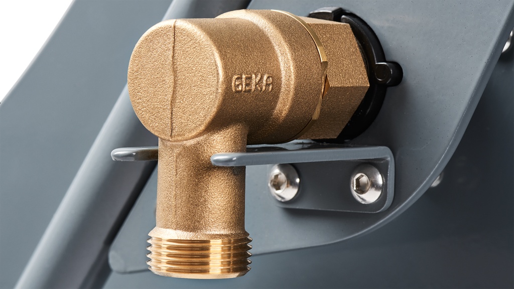 153.015_Schlauchwagen GEKA® plus P80